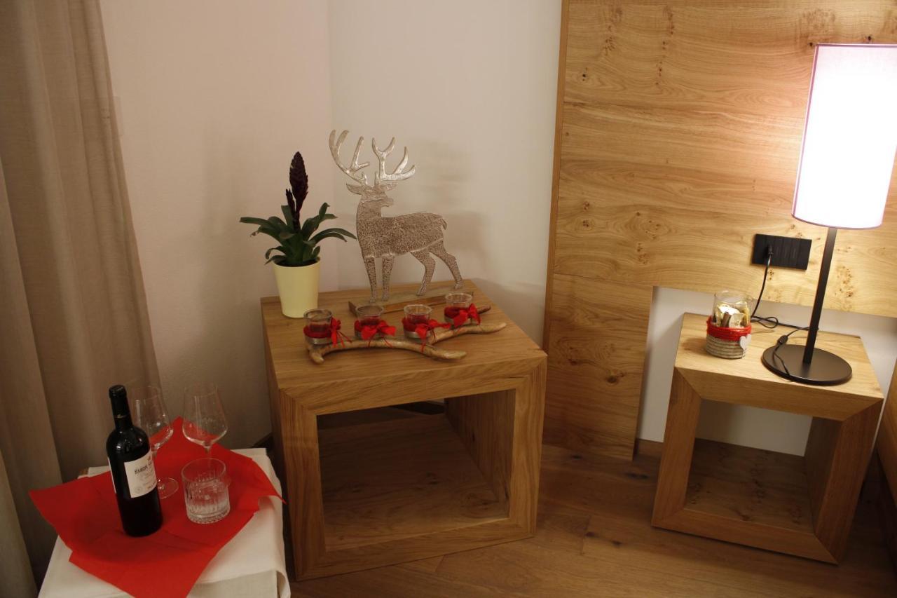 Zum Hirschen Margreid Hotel 3*